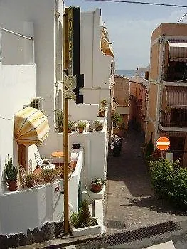 Odissea Canneto (Lipari)